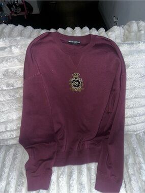 Dolce & Gabbana Burgundy Crest Crewneck Sweatshirt - Embroidered Logo